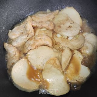 鸡胸肉烧素鸡的做法步调：5