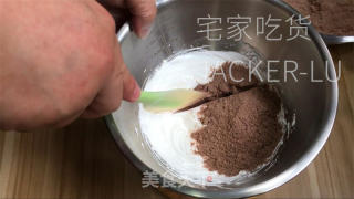 可可马卡龙，法度做法，中坚内乱酥、心感丰硕，玲珑精美。的做法步调：10