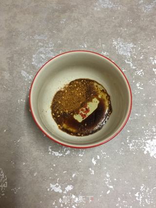 氛围炸锅烤韭菜的做法步调：4