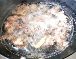 沙锅炖牛肉的做法步调：4