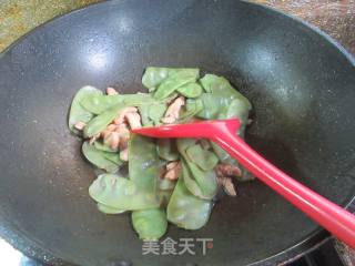 鸡胸肉炒藊豆的做法步调：12