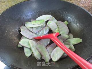 鸡胸肉炒藊豆的做法步调：7