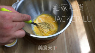 喷鼻浓椰挞，酥坚挞皮，浓重椰喷鼻，简朴又甘旨。的做法步调：1