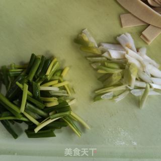 鸡蛋烧豆皮的做法步调：2