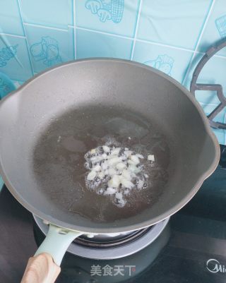 蒜喷鼻油菜的做法步调：4