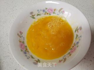韭苔鸡蛋捞里的做法步调：3