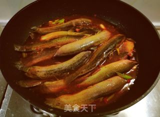 酱焖泥鳅的做法步调：8