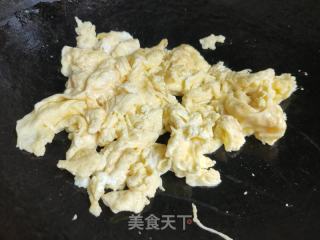 西白柿炒鸡蛋的做法步调：4