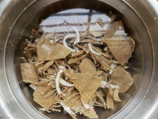 椒麻毛肚的做法步调：4