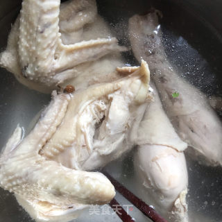 凉拌脚撕鸡的做法步调：9