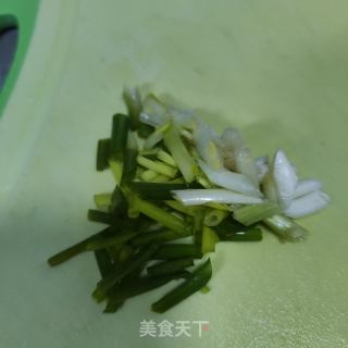 鲈鱼炖豆腐的做法步调：7