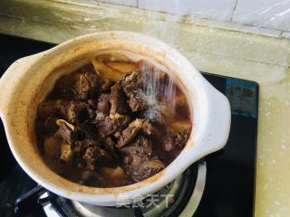 沙锅土豆炖牛肉的做法步调：6
