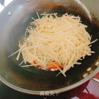 醋溜土豆丝的做法步调：5