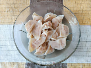 凉拌饺子的做法步调：7