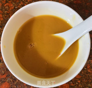 家常金针菇日本豆腐煲的做法步调：4
