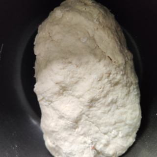 韭菜盒子的做法步调：3