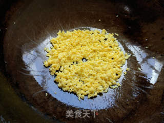 酱油蛋炒饭的做法步调：4