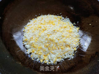 酱油蛋炒饭的做法步调：5