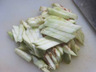 鸡胸肉炒茄子的做法步调：6