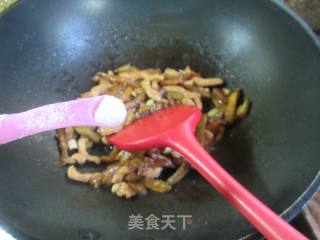 鸡胸肉炒茄子的做法步调：13