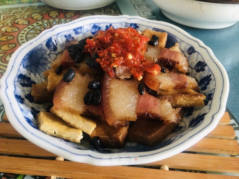 腊肉蒸豆腐干的做法