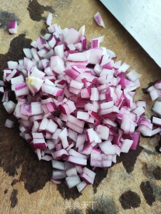 黄花菜蛋炒饭的做法步调：3