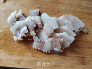 茭利剑春葵炒回锅肉的做法步调：4