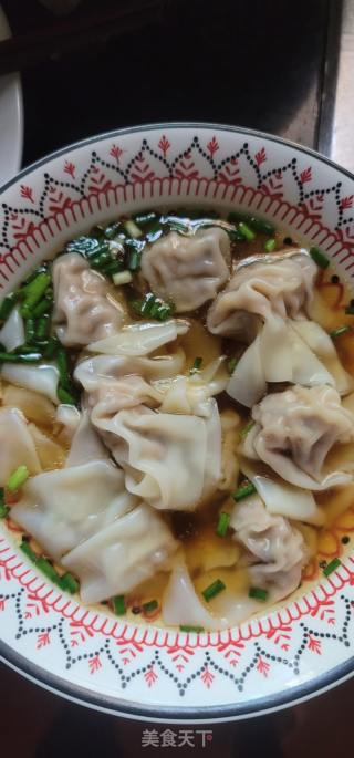 喷鼻菇陈肉云吞的做法步调：11