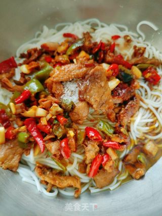 牛肉拌粉的做法步调：18