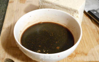 卤火豆腐干的做法步调：1