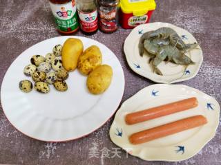 氛围炸锅版/土豆水腿年夜虾撸串的做法步调：1