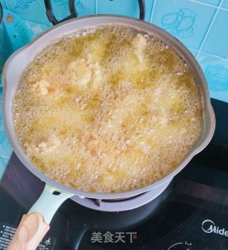 坚皮炸鸡翅根的做法步调：8