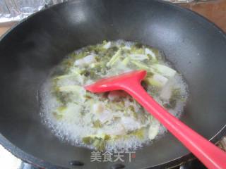 咸菜家山笋煮巴鲨鱼柳的做法步调：8