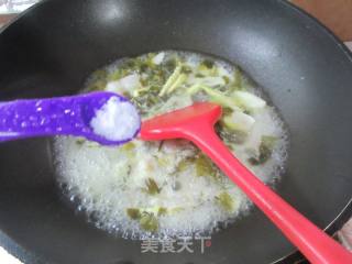 咸菜家山笋煮巴鲨鱼柳的做法步调：9