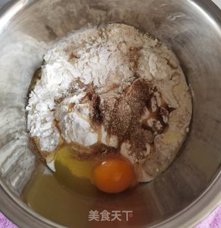 喷鼻酥椒盐小麻花的做法步调：2