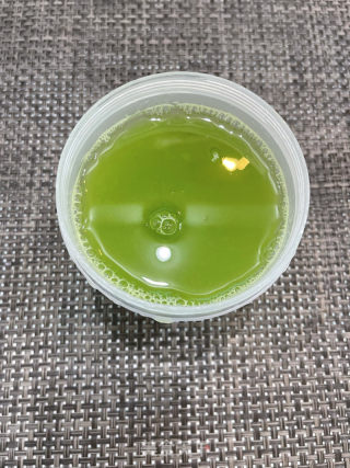 西芹青瓜汁的做法步调：7