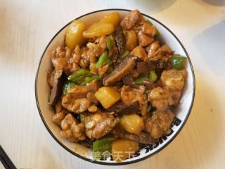 黄焖鸡的做法步调：13