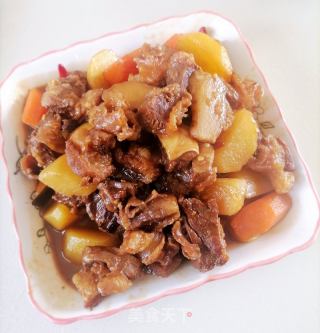 白烧牛腩的做法步调：10