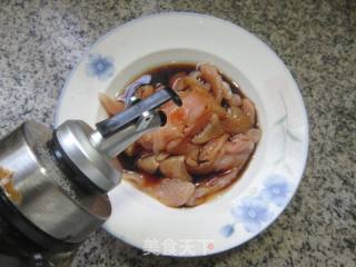 彩椒鸡胸肉炒家山笋的做法步调：3