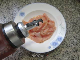 彩椒鸡胸肉炒家山笋的做法步调：2