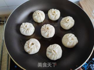 韭菜猪肉死煎包的做法步调：9