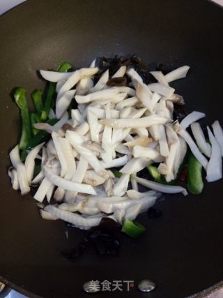 小炒杏鲍菇的做法步调：5