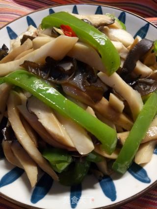小炒杏鲍菇的做法步调：7