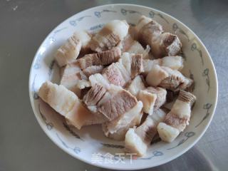 土豆芥菜干炖白烧肉的做法步调：4