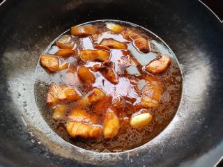 土豆芥菜干炖白烧肉的做法步调：8