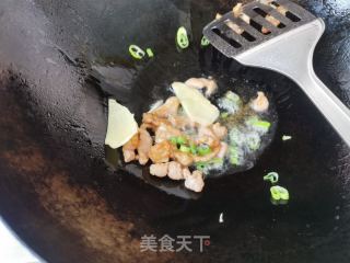 炒菜花的做法步调：8