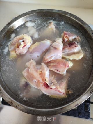 纯菇蒸鸡的做法步调：4