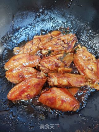 白烧鸡翅中的做法步调：9
