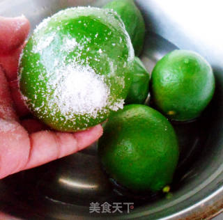 蜂蜜青柠茶的做法步调：2