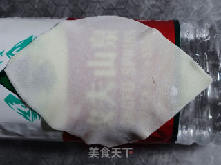 虾肉小馄饨的做法步调：8